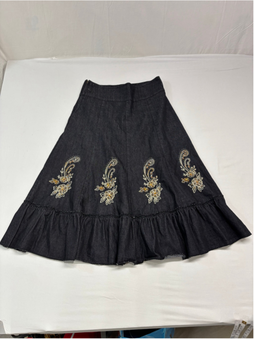 Venus Embroidered Jean Skirt Boho Western Cottagecore Ruffle Midi Size 30 - 673 - Picture 2 of 9